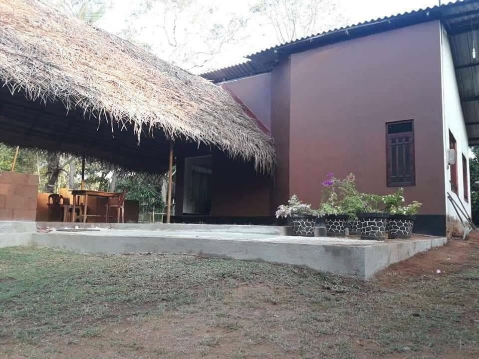 Gimanhala Cottage & Cookary Class Holambra Exterior foto